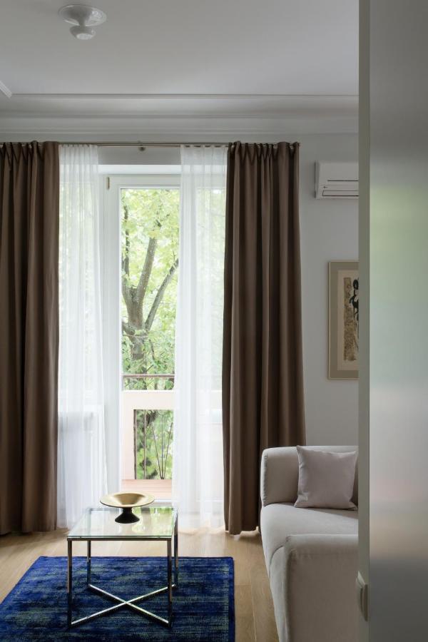 Design Studio Apartment With Balcony By Hostlovers Kaunas Eksteriør bilde