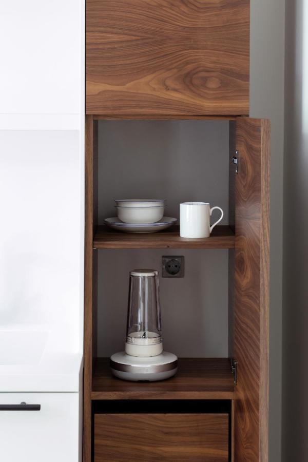 Design Studio Apartment With Balcony By Hostlovers Kaunas Eksteriør bilde