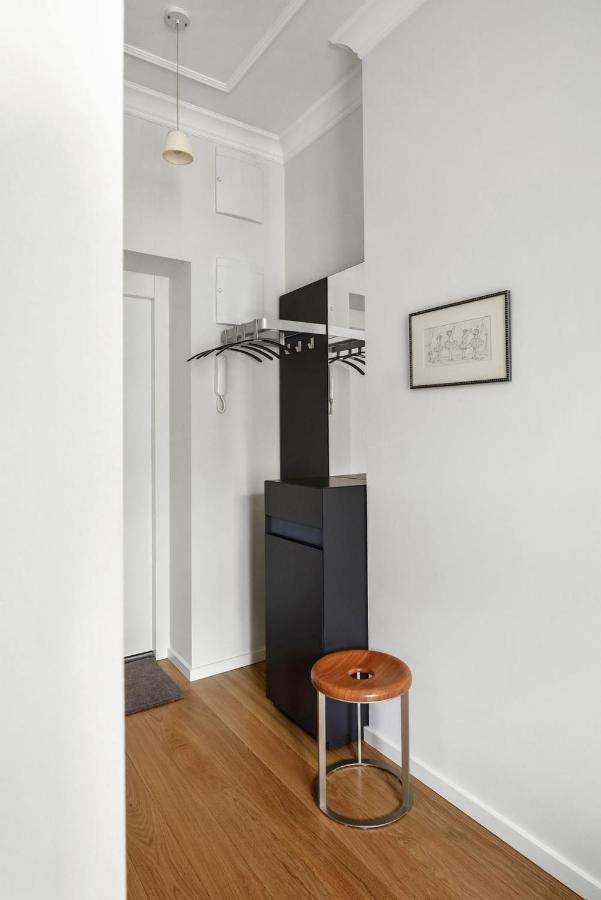 Design Studio Apartment With Balcony By Hostlovers Kaunas Eksteriør bilde